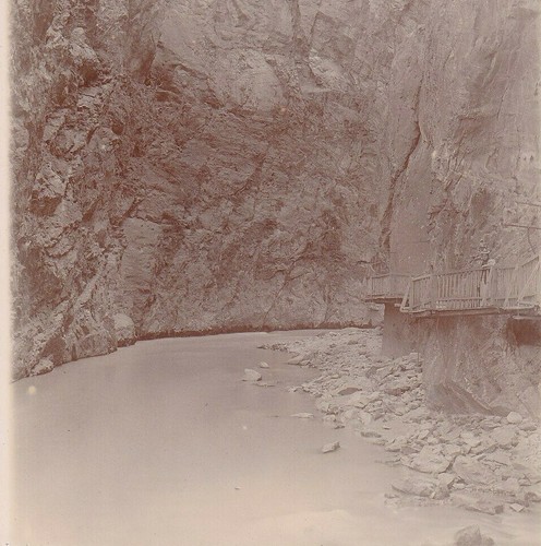 Photo ancienne cascade gorges - photo,