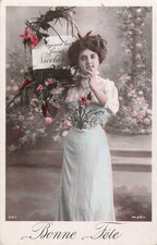 CP BONNE FETE FEMME ELEGANTE