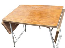 ANCIENNE TABLE EN FORMICA DE CAMPING AVEC RALLONGE FABRICATION ALLEMANDE DDR
