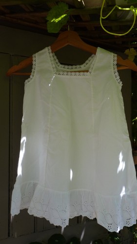 Robe enfant 1900 - , dentelle