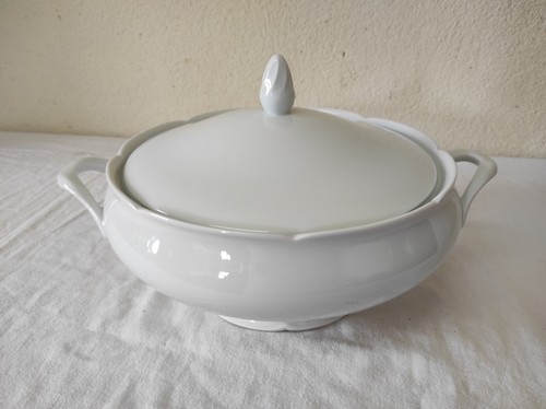 Ancienne soupière - , en