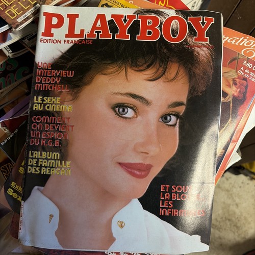 Magazine playboy - magazine,