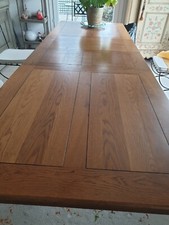 table de salle à manger en chêne avec rallonges, et 6 chaises