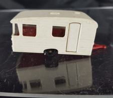 Ancienne MAJORETTE CARAVANE