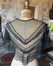 DENTELLE ANCIENNE - joli