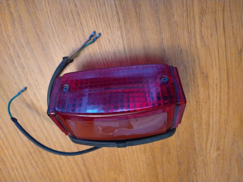 Feu arrière honda vt500 - feu,