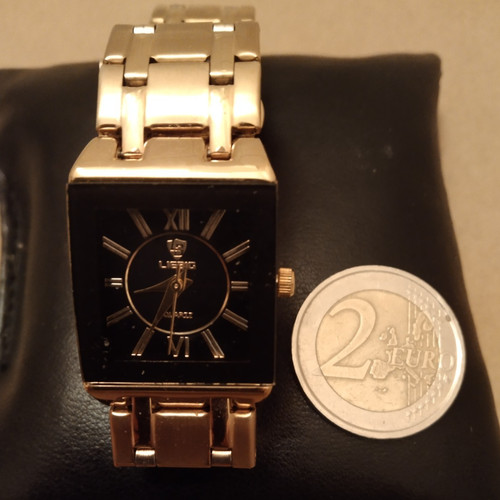 Jolie montre quartz femme - montre,