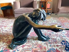 Grande statue de taille