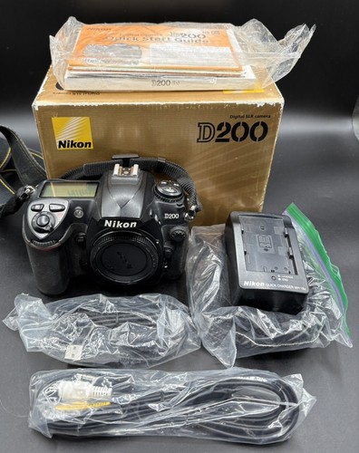 Nikon d200 2mp dslr - nikon,