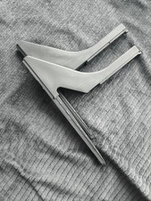 Pied Tv Samsung 65" LED TV