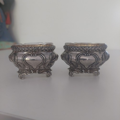 Paire salière poivrière - saliÈre,