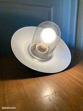 Suspension en porcelaine et