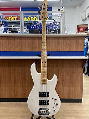 Guitare basse électrique - , g&l