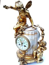 ANTIQUE FRENCH ONYX MARBLE MANTEL CLOCK WITH CHERUBS GILT BRONZE 8 DAY 19TH C 