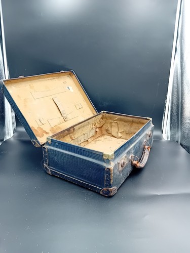 Ancienne valise la - ancienne, « la