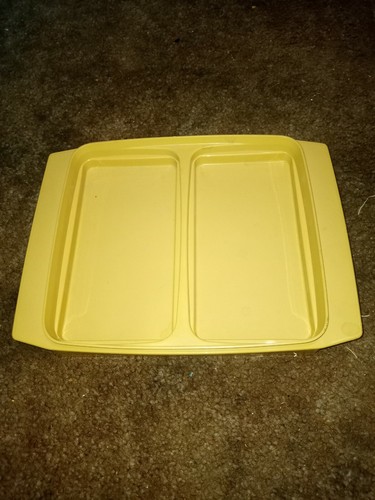Tupperware deviled egg carrier - tupperware,