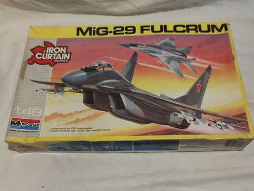 Monogram mig fulcrum - fulcrum, «