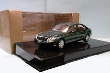 AutoArt - MAYBACH 57 vert