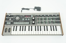 KORG microKORG Analog Modeling Keyboard Synthesizer Vocoder w/ 100-240V PSU