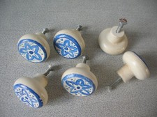 Lot de 6 poignées boutons en