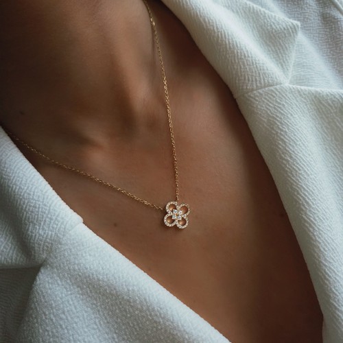 Collier fleur sertie