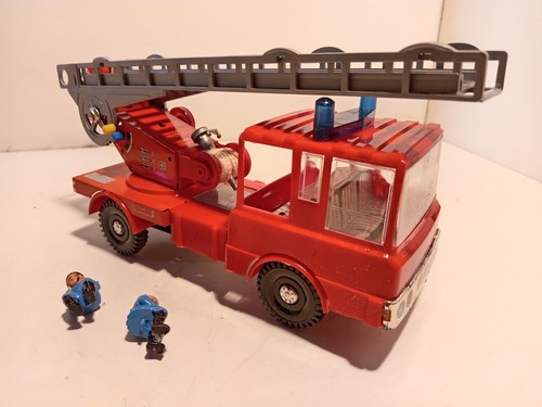 Michael seidel 2066 man - p,