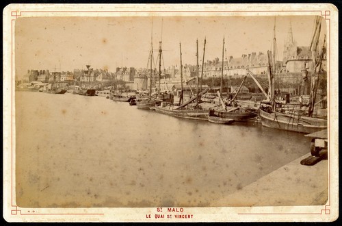 Cabinet saint malo - saint, 1875