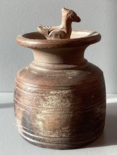 Ancien pot en grès ou terre