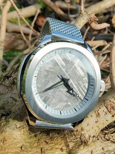 Montre météorite véritable - montre,