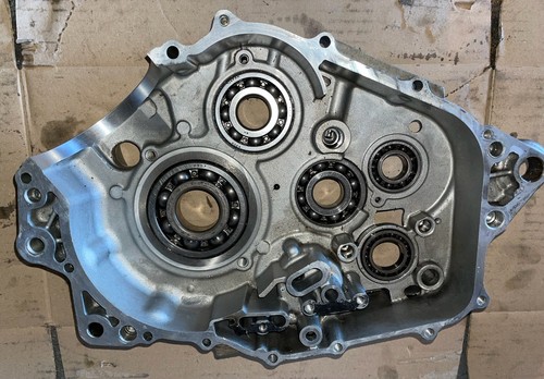 Carter moteur droit - carter,