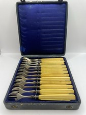 Coffret 12 Couverts à