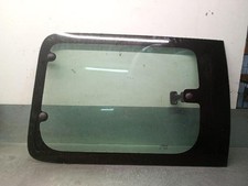 8200471133 vitre arrière