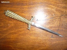 Petite dague vintage Ouvre