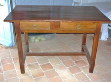 Petite table de ferme restaurée - Merisier massif