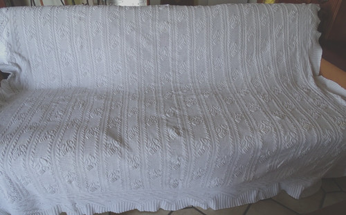 Ancien dessus lit tricot - de,
