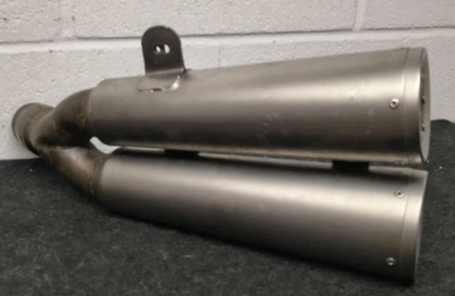Bmw nine akrapovic exhaust - t,