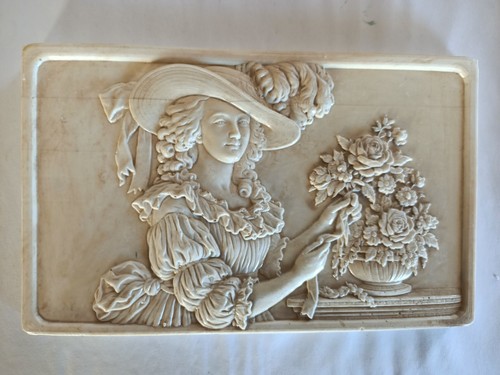 Bas relief marie antoinette - relief,
