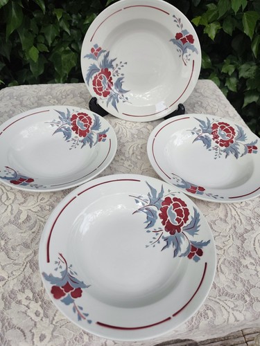 Lot assiettes creuses - assiettes,