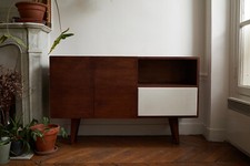Buffet vintage bar scandinave