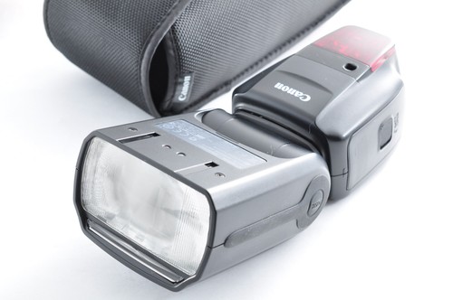 Appareil photo canon - photo, speedlite