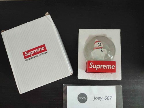 Supreme snowman snowglobe - supreme,