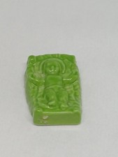 (D) Fève / santon COLLECTION