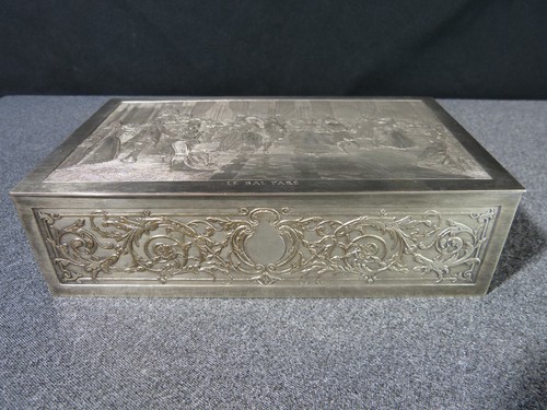Coffre coffret boite - , en