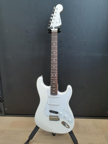 Fender japan strat rw - [fender,