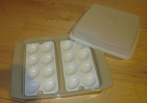 Tupperware taupe beige - tupperware,