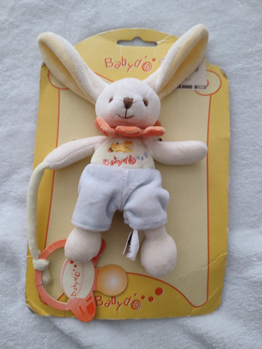 Doudou lapin jaune - bleu, vert