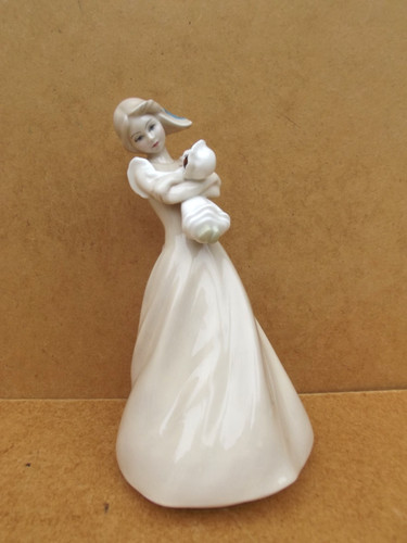 Figurine femme porcelaine - femme,