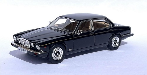 Jaguar xj6 siii - xj6, damson