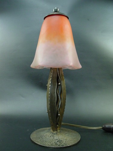 Ancienne lampe art déco - , fer