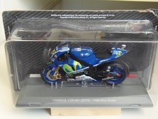 Moto GP Yamaha YZR-M1  - Rossi